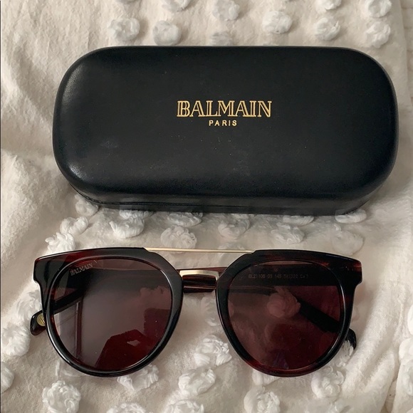 Balmain Accessories - Balmain sunglasses